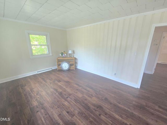 438 Dudley Street, Burlington, NC 27217