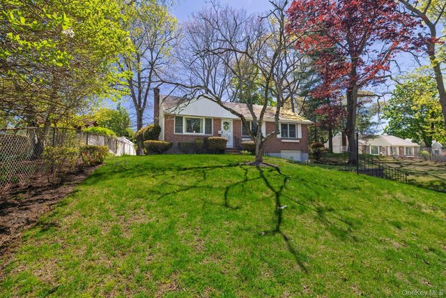 9 Gold Street, Kings Park, NY 11754