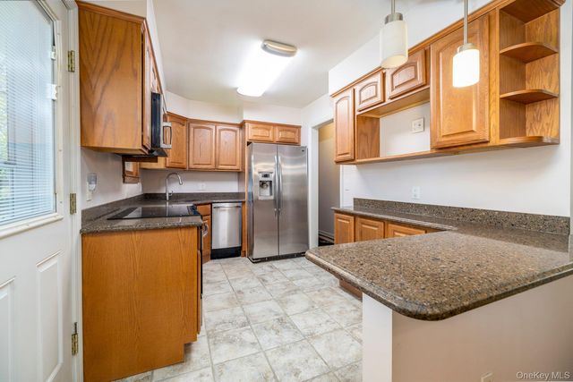 9 Gold Street, Kings Park, NY 11754