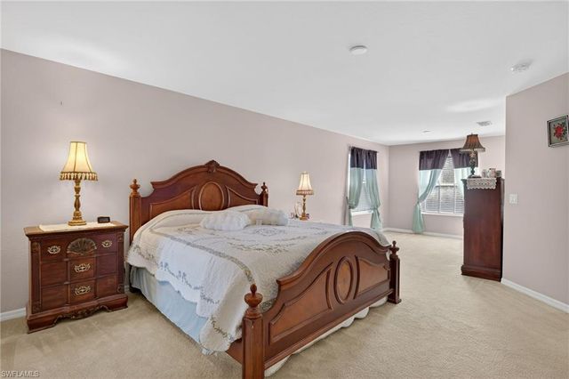 2787 Orange Grove TRL E, Naples, FL 34120