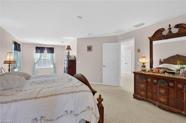 2787 Orange Grove TRL E, Naples, FL 34120