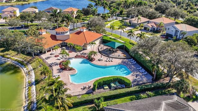 2787 Orange Grove TRL E, Naples, FL 34120