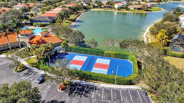 2787 Orange Grove TRL E, Naples, FL 34120