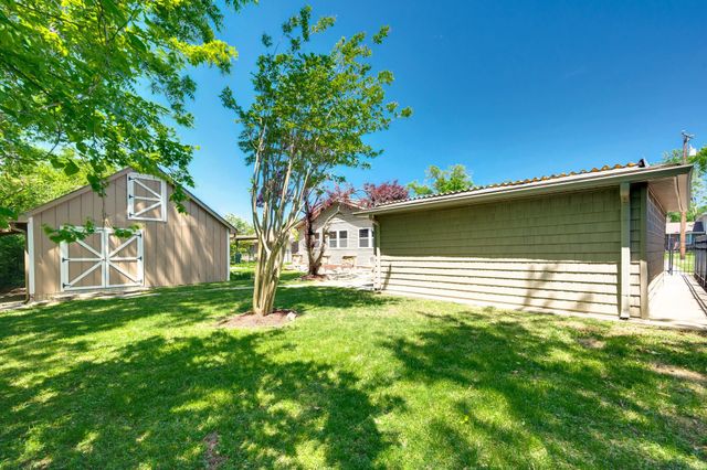 7453 Harrow Dr, Nashville, TN 37221