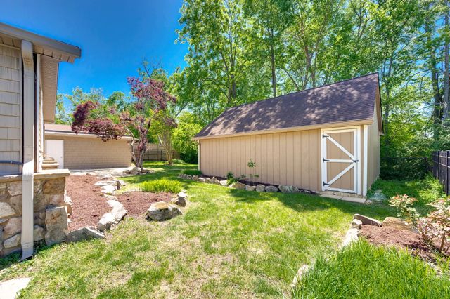 7453 Harrow Dr, Nashville, TN 37221