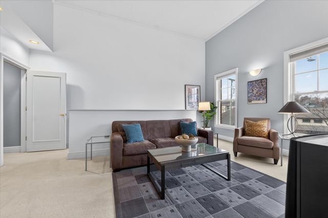 421 S Ashley Street, Ann Arbor, MI 48103