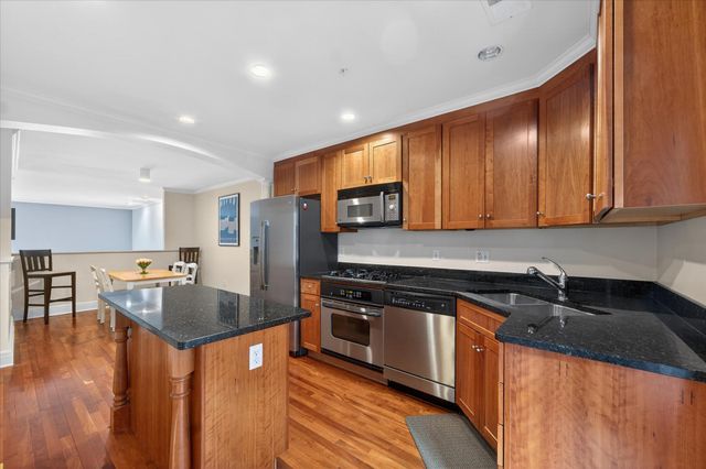 421 S Ashley Street, Ann Arbor, MI 48103