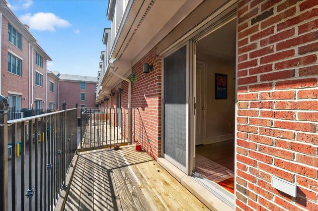 421 S Ashley Street, Ann Arbor, MI 48103