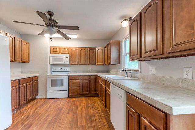 9200 E 87th Street, Raytown, MO 64138