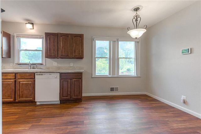 9200 E 87th Street, Raytown, MO 64138