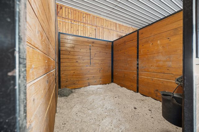 4487 Louisville Road, Salvisa, KY 40372