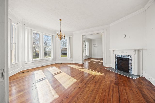 4487 Louisville Road, Salvisa, KY 40372