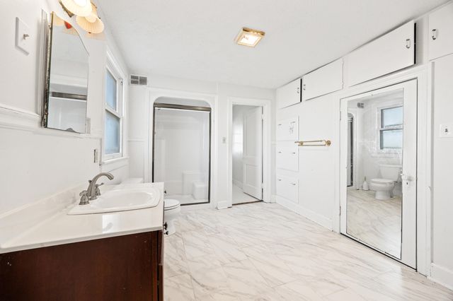 4487 Louisville Road, Salvisa, KY 40372