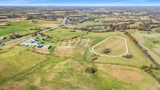 4487 Louisville Road, Salvisa, KY 40372