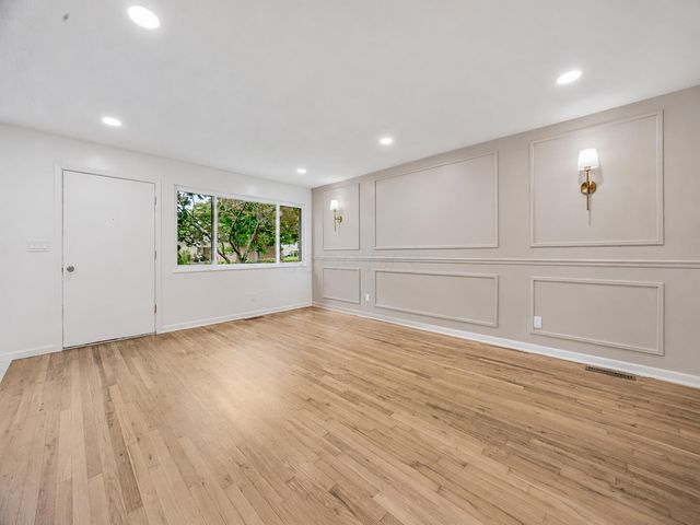510 Pierce Avenue, Columbus, OH 43213
