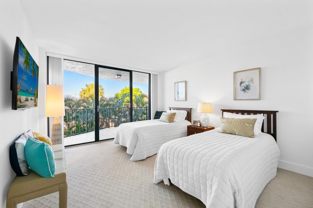 859 Jeffery Street 306, Boca Raton, FL 33487