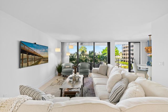 859 Jeffery Street 306, Boca Raton, FL 33487