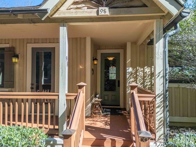 98 Mill Pond Drive, Tuckasegee, NC 28783