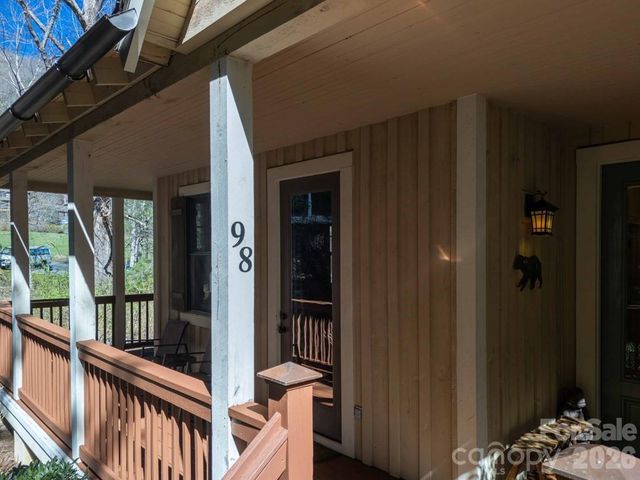98 Mill Pond Drive, Tuckasegee, NC 28783