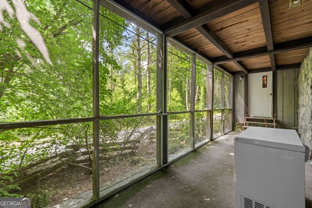 544 Darnell Creek Road, Rabun Gap, GA 30568