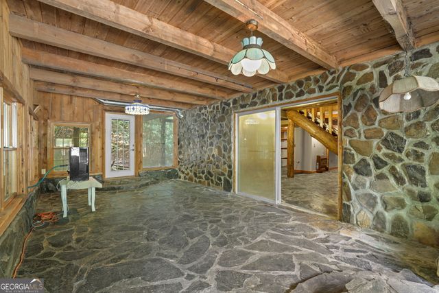 544 Darnell Creek Road, Rabun Gap, GA 30568