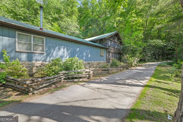 544 Darnell Creek Road, Rabun Gap, GA 30568
