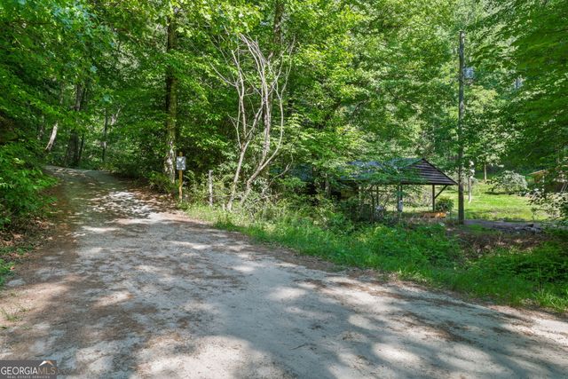 544 Darnell Creek Road, Rabun Gap, GA 30568