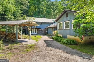 544 Darnell Creek Road, Rabun Gap, GA 30568