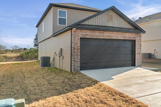 1520 Carillon Lane, Conway, AR 72034
