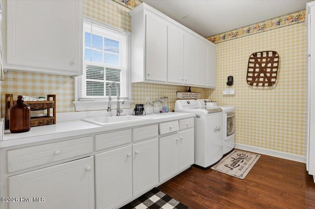 8622 Carter Grove Drive, Elm City, NC 27822
