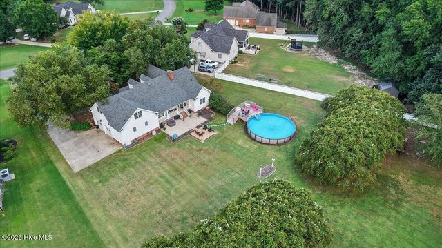 8622 Carter Grove Drive, Elm City, NC 27822