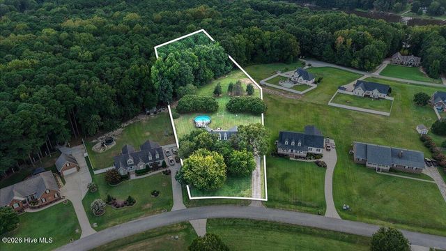 8622 Carter Grove Drive, Elm City, NC 27822