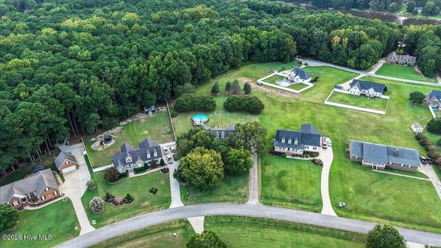 8622 Carter Grove Drive, Elm City, NC 27822