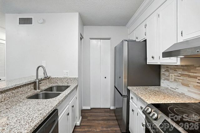 1101 Surry Lane, Gastonia, NC 28054