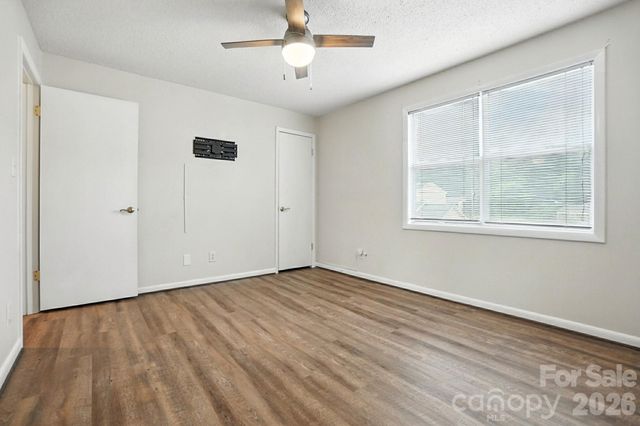 1101 Surry Lane, Gastonia, NC 28054