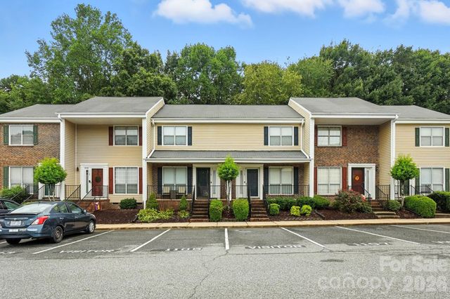 1101 Surry Lane, Gastonia, NC 28054