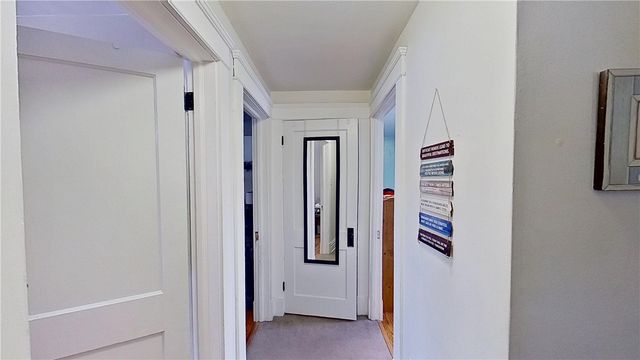 910 Temple Avenue, New Castle, PA 16101