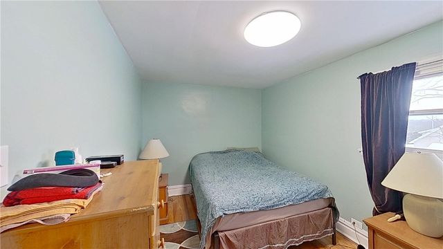 910 Temple Avenue, New Castle, PA 16101