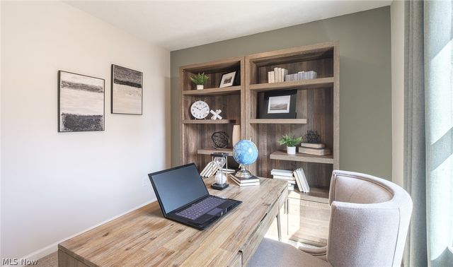 424 Honeycrisp Drive NE, Louisville, OH 44641