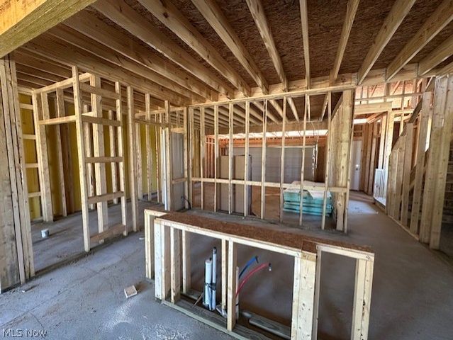 424 Honeycrisp Drive NE, Louisville, OH 44641