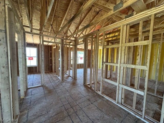 424 Honeycrisp Drive NE, Louisville, OH 44641