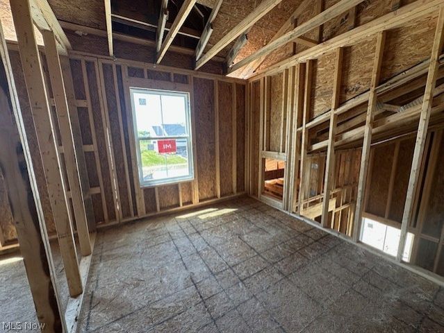 424 Honeycrisp Drive NE, Louisville, OH 44641