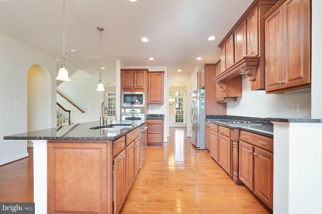 376 PARKVIEW, Gaithersburg, MD 20878