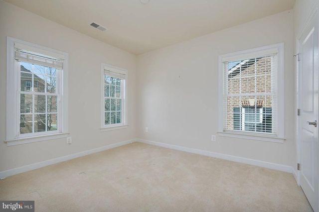 376 PARKVIEW, Gaithersburg, MD 20878