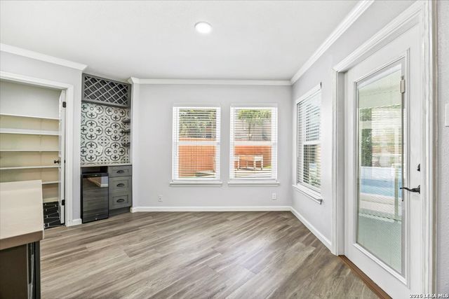 8502 Park Olympia, Universal City, TX 78148