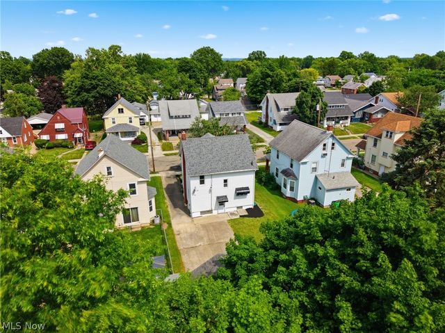 2321 S Arch Avenue S, Alliance, OH 44601