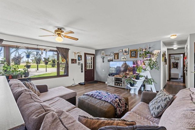E9010A South Avenue, Reedsburg, WI 53959