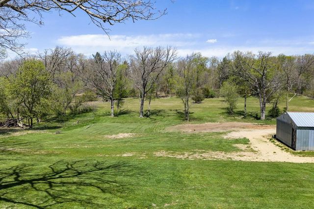 E9010A South Avenue, Reedsburg, WI 53959