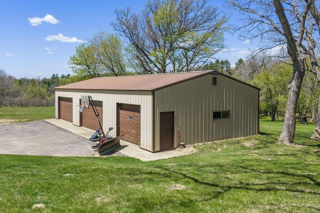 E9010A South Avenue, Reedsburg, WI 53959