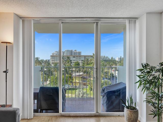 111 Briny Avenue 5-10, Pompano Beach, FL 33062